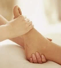 סדנה חלומית ומוקסמת לכפות רגליים כולל נקודות לשחרור כאבים
